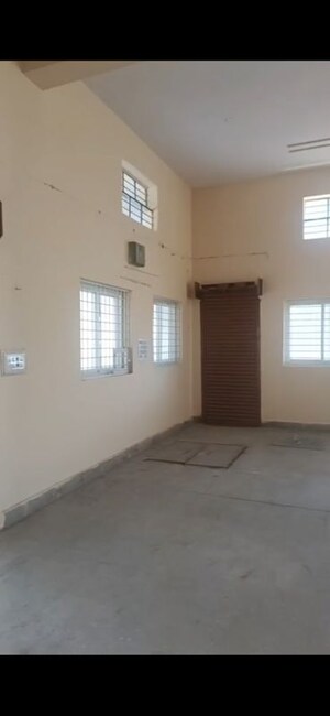 Room in  Warehouse at Electronic City – for Rent