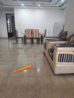 2 BHK + Pooja Room 1800 Sq.Ft. Builder Floor in Gomti Nagar
