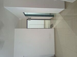 Room in 2 BHK Apartment at Tilak Nagar – for Rent