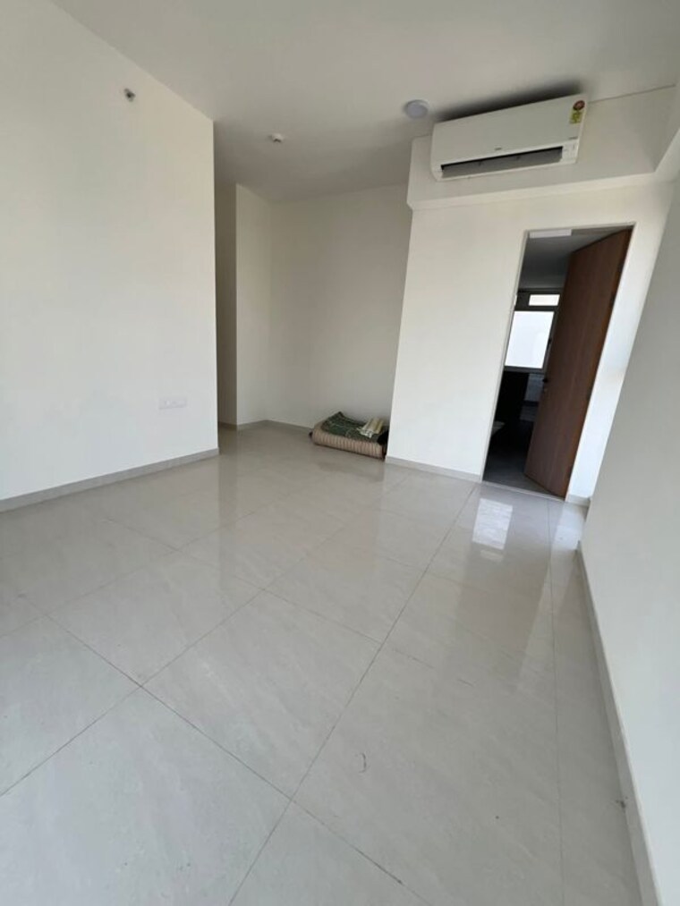 Bedroom, lodha-bella-vita 3 Bedroom 1500 Sq.Ft. Apartment In Nibm Road Pune 10216773