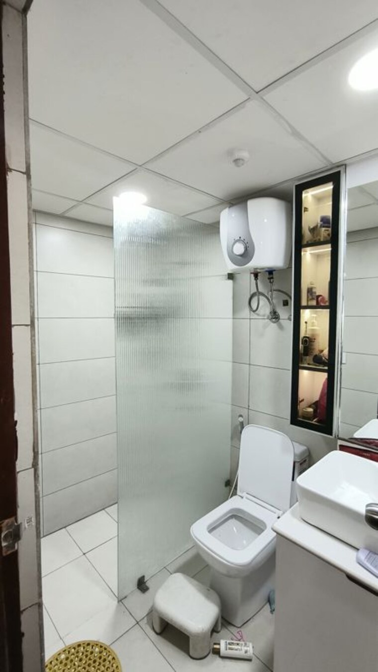 Bathroom, tata-eureka-park 2 Bedroom 1100 Sq.Ft. Apartment In Sector 150 Noida 10216776