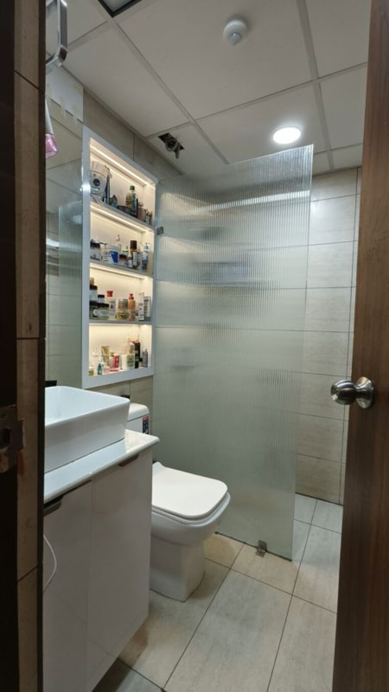 Bathroom, tata-eureka-park 2 Bedroom 1100 Sq.Ft. Apartment In Sector 150 Noida 10216776
