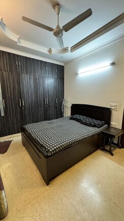 StudioBuilder Floor For Rent in Lajpat Nagar