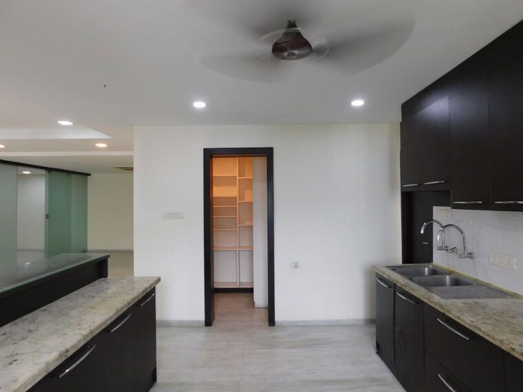 Kitchen, meenakshi-trident-towers 3 Bedroom 3165 Sq.Ft. Apartment In Gachibowli Hyderabad 10216792