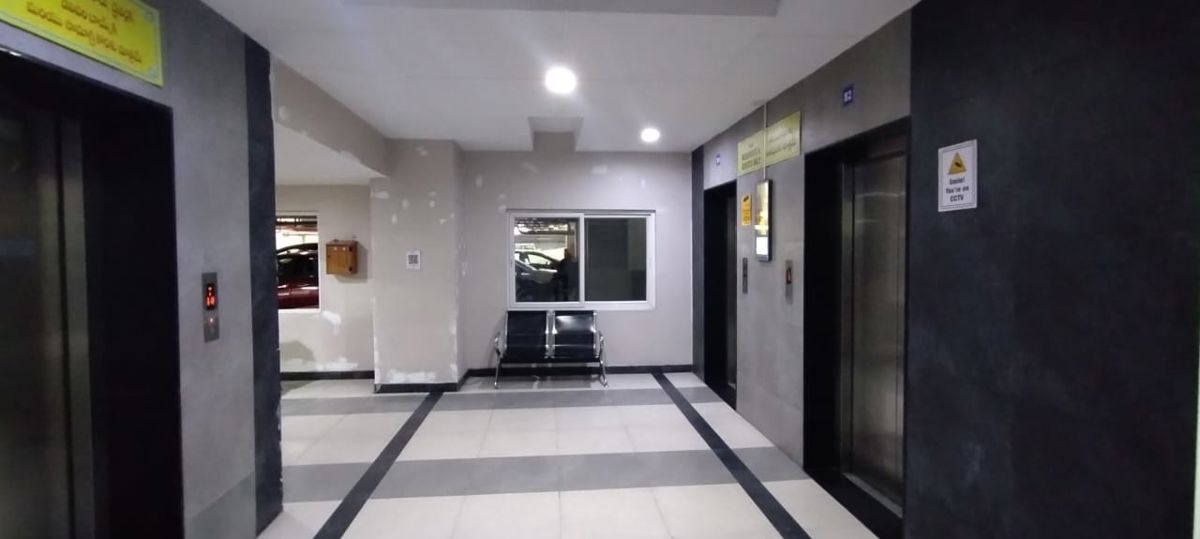 3 BHK + Pooja Room,Servant Room Apartment For Rent in Meenakshi Trident Towers