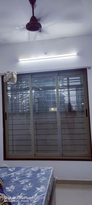 Room in 1 BHK Apartment at City View Building, Worli – for Rent