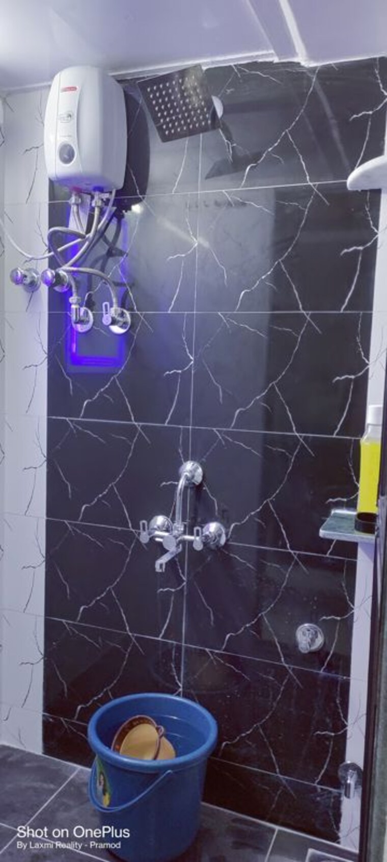 Bathroom, shrinivas-tower 1 Bedroom 300 Sq.Ft. Apartment In Lower Parel Mumbai 10207378