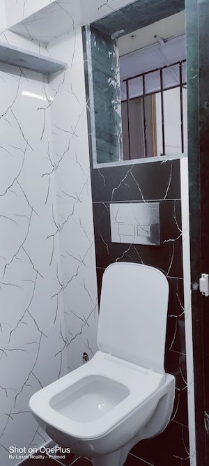 Bathroom in 1 BHK Apartment at Shrinivas Tower, Lower Parel – for Rent