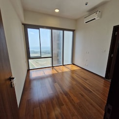 3 BHK + Pooja Room,Servant Room,Study Room,Extra Room Apartment For Rent in Piramal Mahalaxmi Central Tower