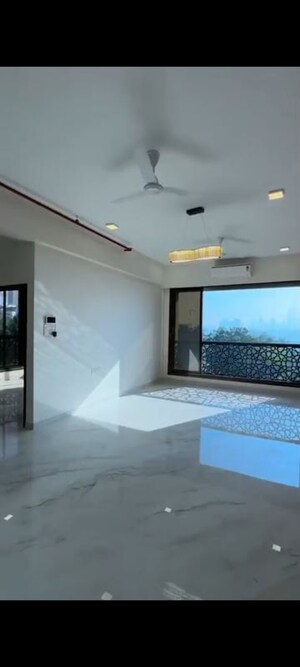 Kitchen in 2.5 BHK Apartment at Alamdar The Auro, Lower Parel – for Rent