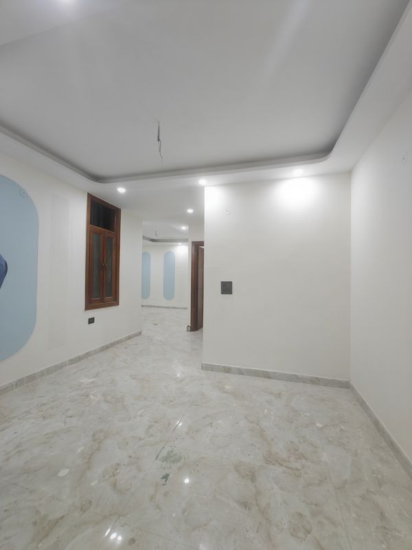 2 BHK + Extra Room Builder Floor For Sale in Sector 73
