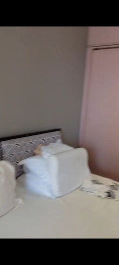 2 BHK + Pooja Room,Study Room,Extra Room Apartment For Rent in Ashok Towers