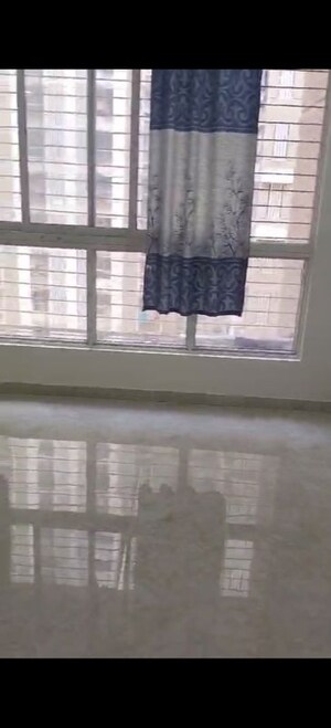 1 BHK Apartment For Rent in Lodha Amara, Kolshet Road