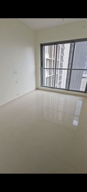 2 BHK Apartment For Rent in Kalpataru Elitus, Mulund West