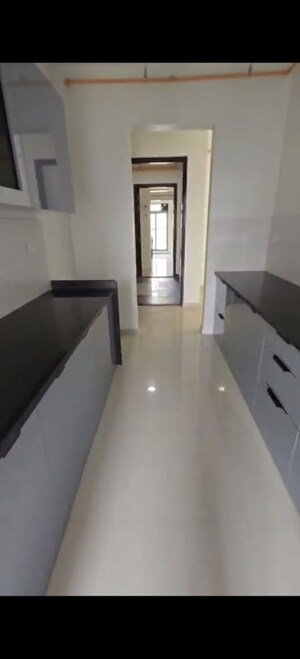 Building Lobby in 2 BHK Apartment at Kalpataru Elitus, Mulund West – for Rent