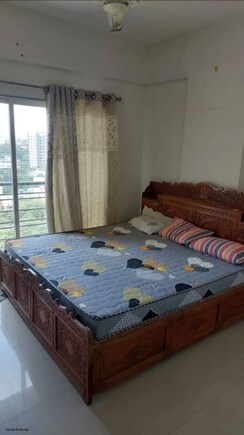 2 BHK + Pooja Room Apartment For Rent in Vascon Citron Phase 1