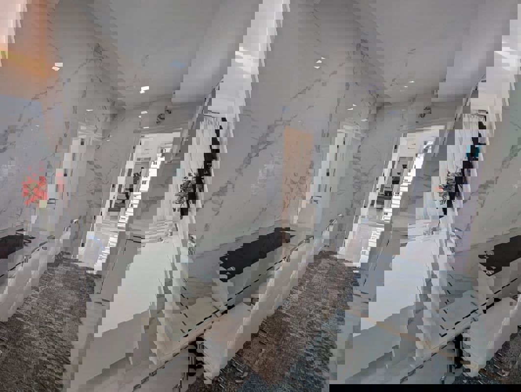 2 BHK + Pooja Room 480 Sq.Ft. Apartment in Astoria CHS Santacruz