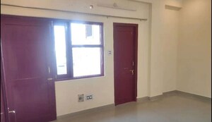 Room in 3 BHK Apartment at Rishita Manhattan, Gomti Nagar – for Rent