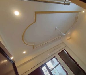 Furnished Amenities in 3 BHK Apartment at Rishita Manhattan, Gomti Nagar – for Rent