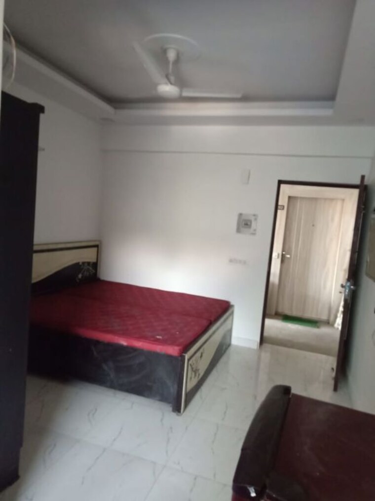 Bedroom, omaxe-gurgaon-mall 1 RK 300 Sq.Ft. Apartment In Sector 49 Gurgaon 10216899