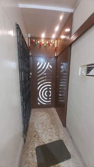 Furnished Amenities in 2 BHK Apartment at Mayuresh Residency Mumbai, Bhandup West – for Rent