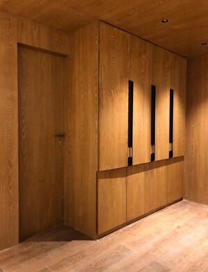 Furnished Amenities in 4 BHK Apartment at Richmond Towers, Richmond Town – for Rent