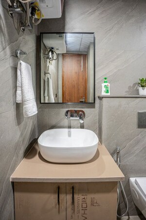 Bathroom in 1 BHK Builder Floor at Sushant Lok 2, Sector 57 – for Rent