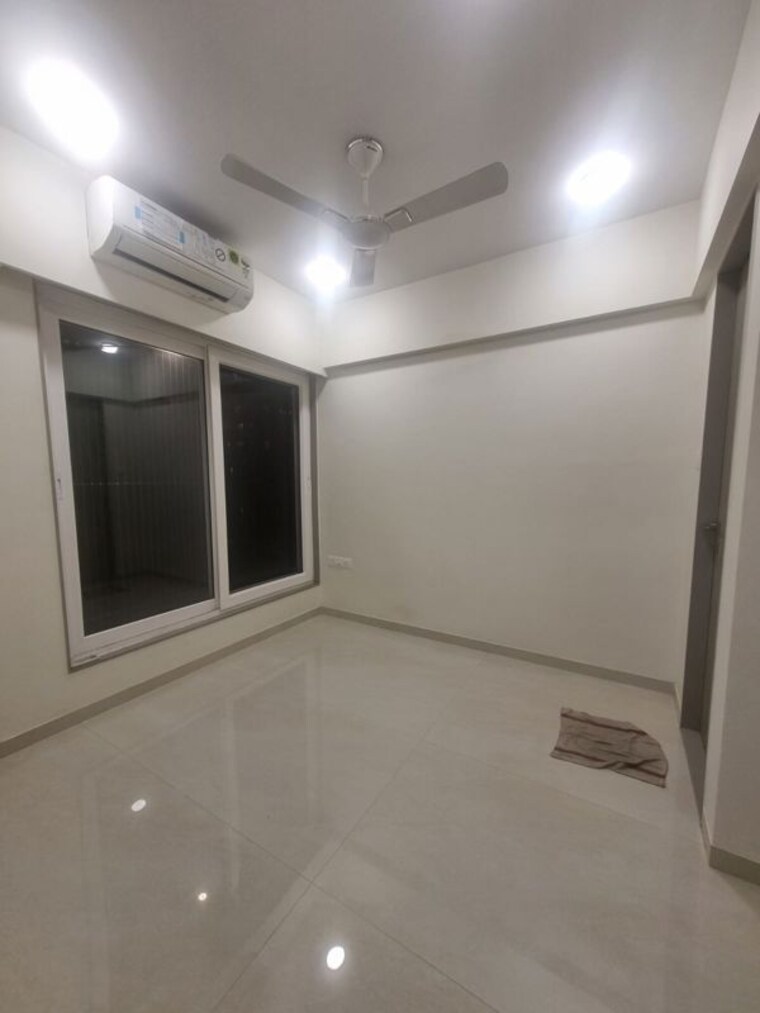 Room, srishti-elegance 1 Bedroom 430 Sq.Ft. Apartment In Bhandup West Mumbai 10216944