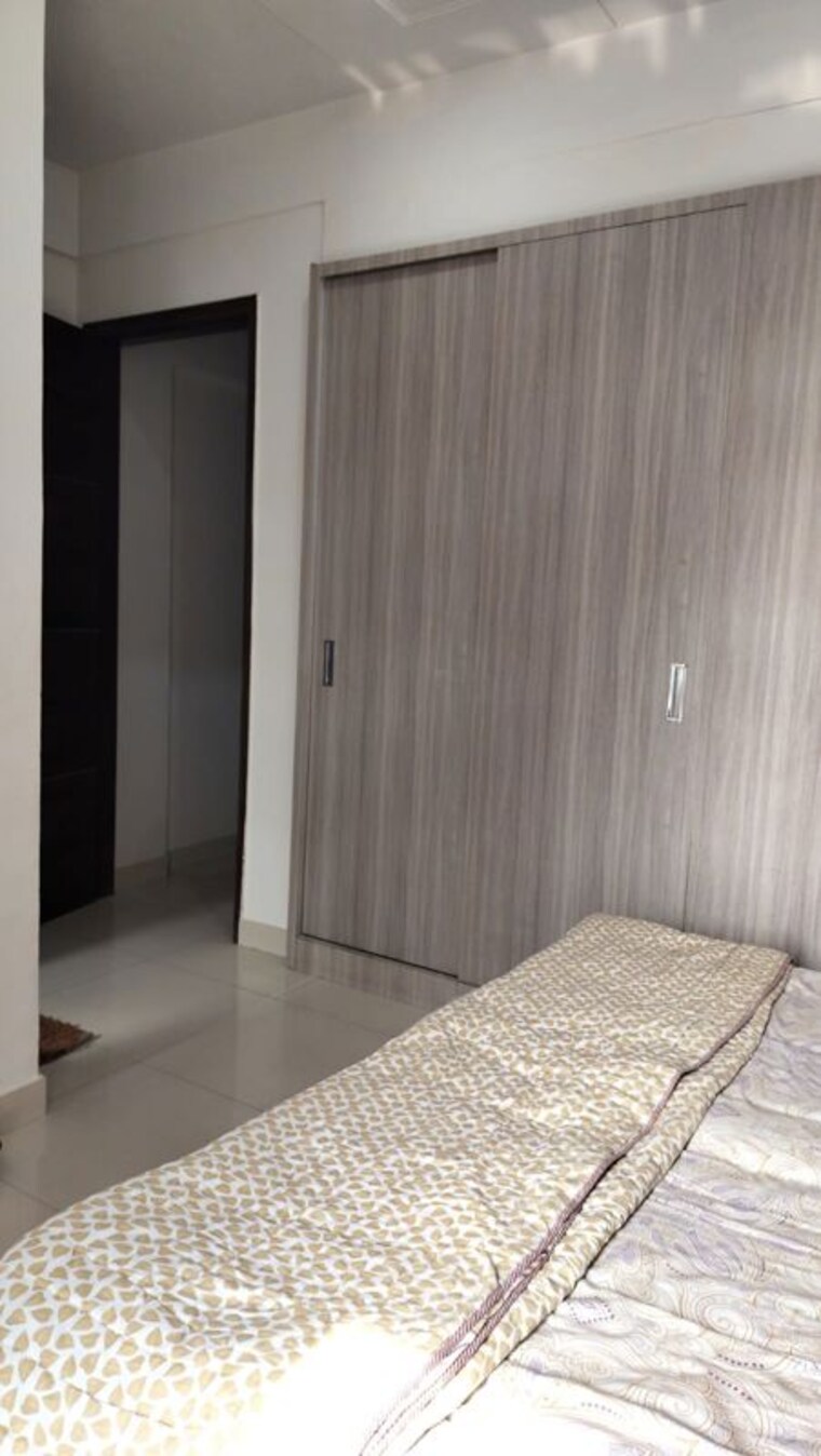 Room, dlf-city-phase-iv 2 Bedroom 1200 Sq.Ft. Builder Floor In Dlf Phase iv Gurgaon 10216951