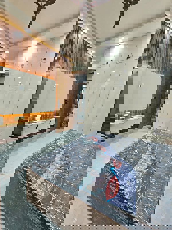 Studio  250 Sq.Ft. Builder Floor in Sunstar Floors