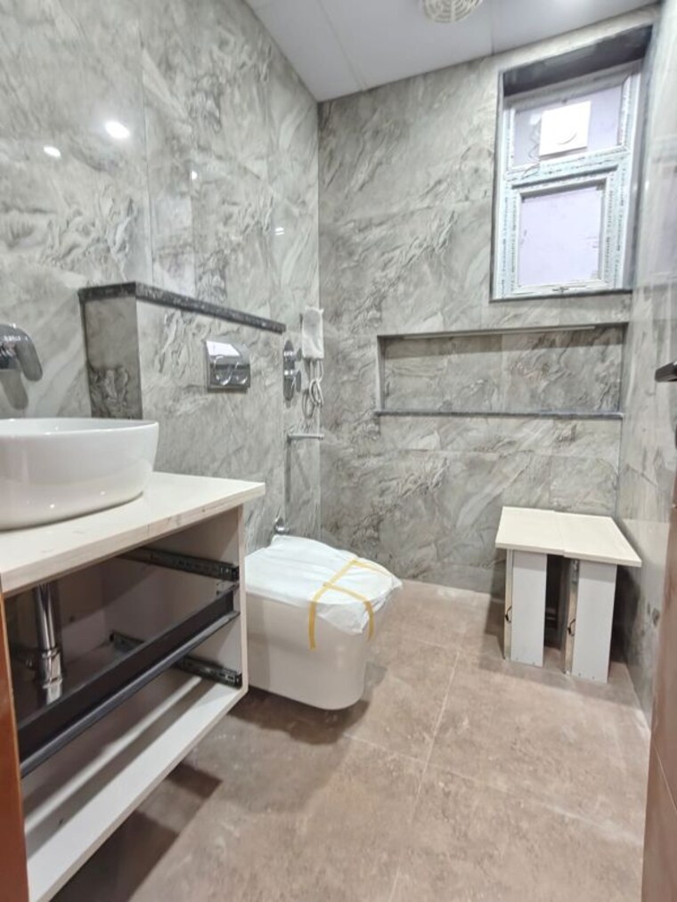 Bathroom, sector 51 Studio 240 Sq.Ft. Builder Floor In Sector 51 Gurgaon 10216954