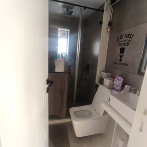 Master Bedroom in 3 BHK Apartment at Oberoi Springs, Andheri West – for Rent