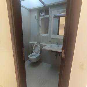 Room in 3 BHK Apartment at Runwal Elegante, Andheri West – for Sale