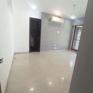 Furnished Amenities in 3 BHK Apartment at The Park Residency Andheri, Andheri West – for Sale