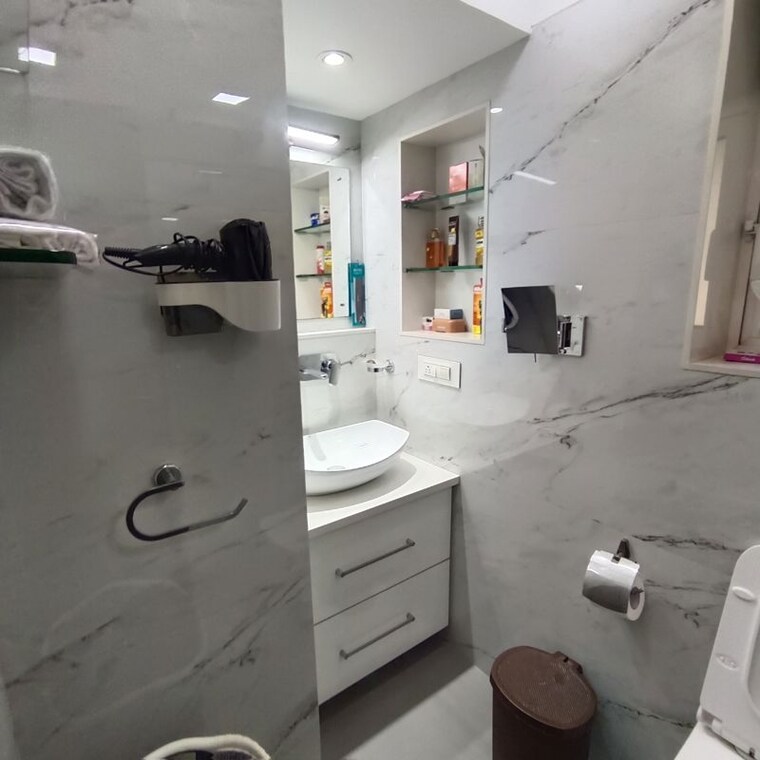 Master Bedroom, evershine-embassy 2 Bedroom 1270 Sq.Ft. Apartment In Andheri West Mumbai 10216971