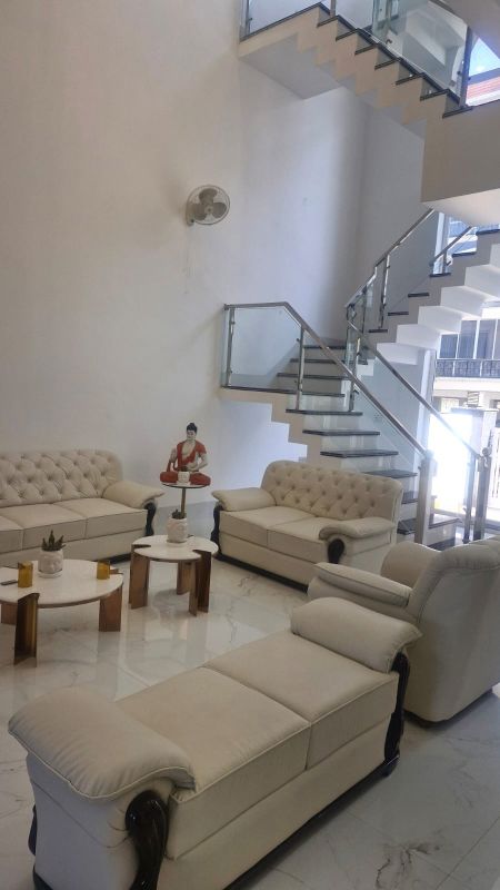 6 BHK + Pooja Room,Servant Room,Study Room,Extra Room 4500 Sq.Ft. Independent House in DLF Hyde Park