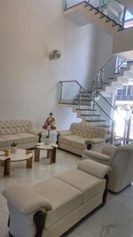 6 BHK + Pooja Room,Servant Room,Study Room,Extra Room 4500 Sq.Ft. Independent House in DLF Hyde Park