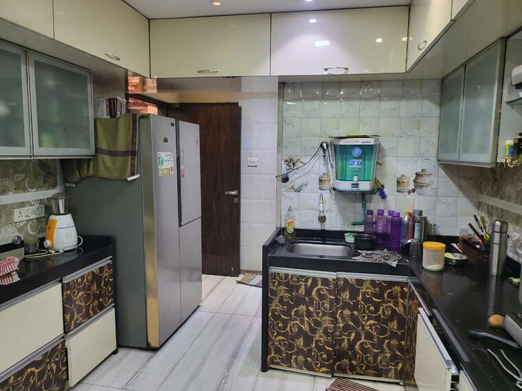 Kitchen, sun-city-mercury 2 Bedroom 750 Sq.Ft. Apartment In Powai Mumbai 10217008