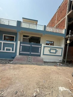2 BHK + Pooja Room Independent House For Sale in Gomti Nagar