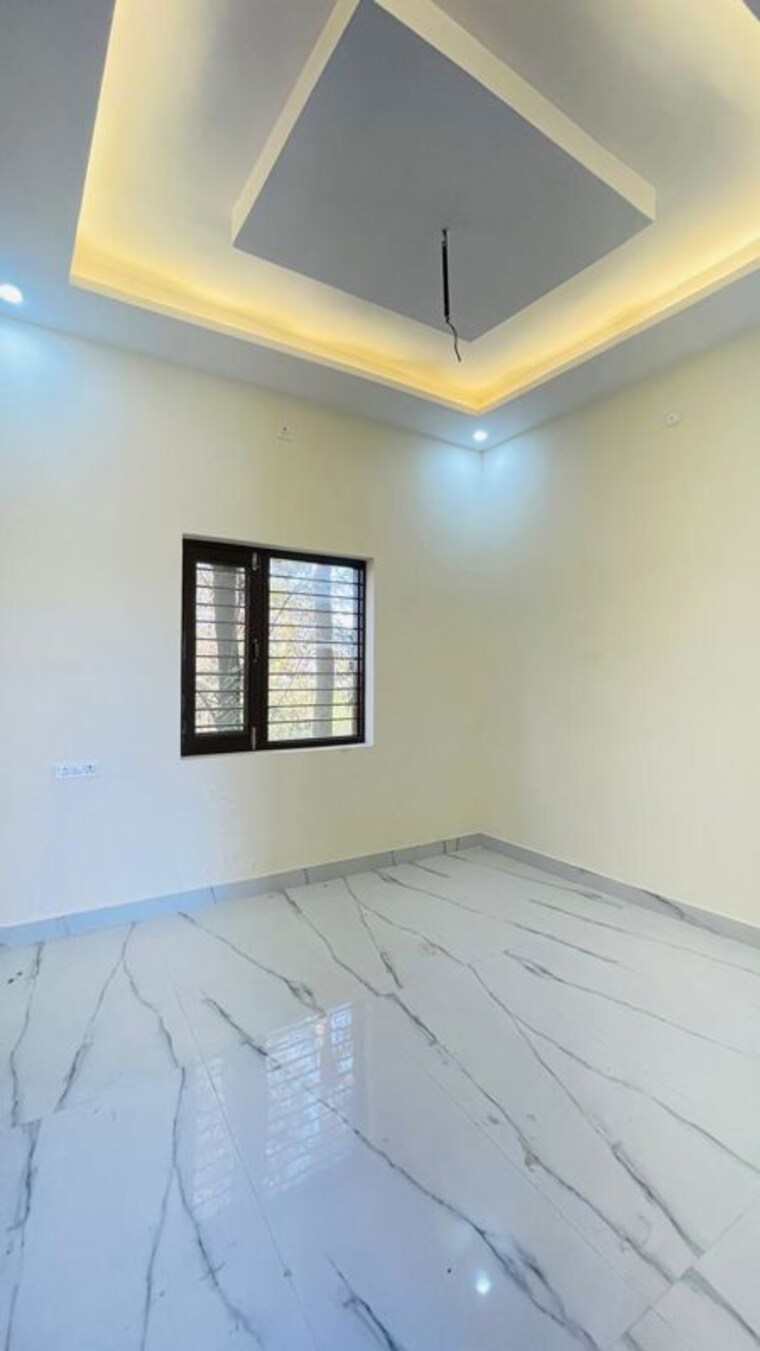 Room, chandrabani 2 Bedroom 62 Sq.Yd. Independent House In Chandrabani Dehradun 10217036