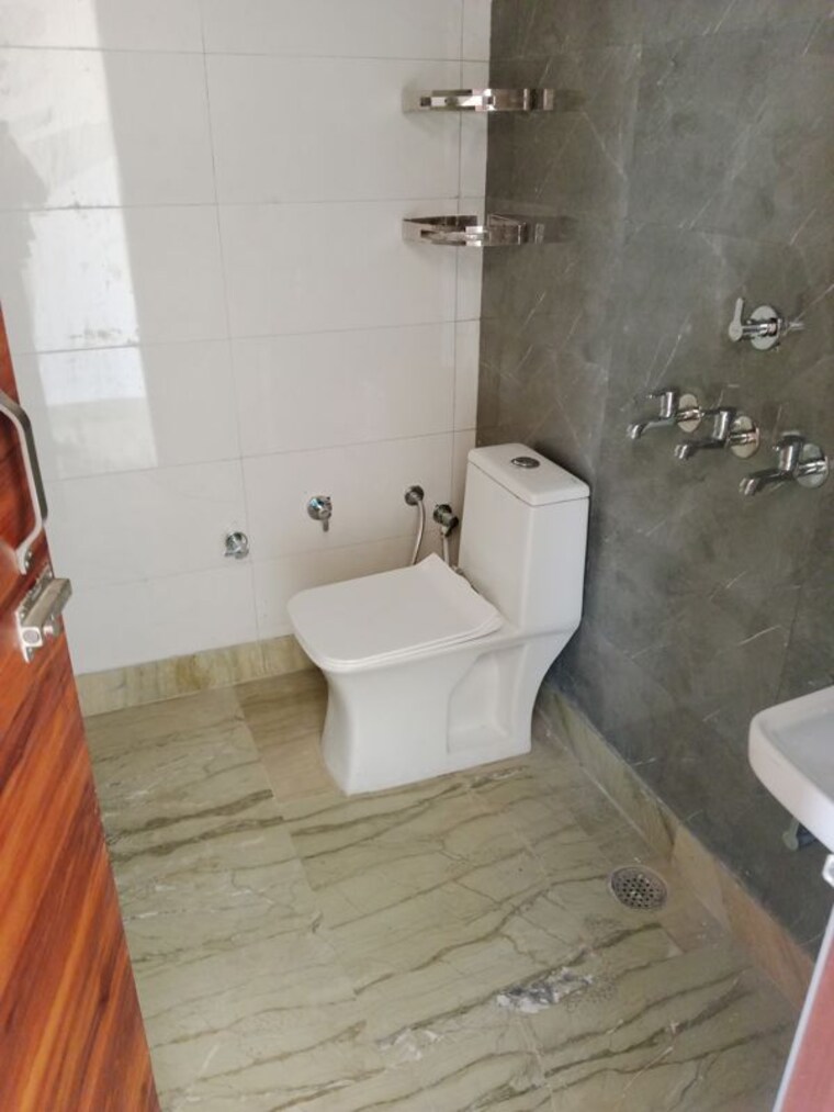 Bathroom, sector 18 2 Bedroom 730 Sq.Ft. Builder Floor In Sector 18 Panipat 10217049