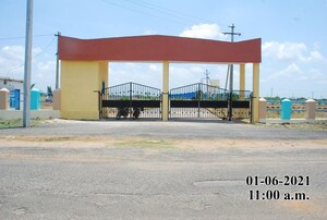  Plot For Sale in Thimmapur