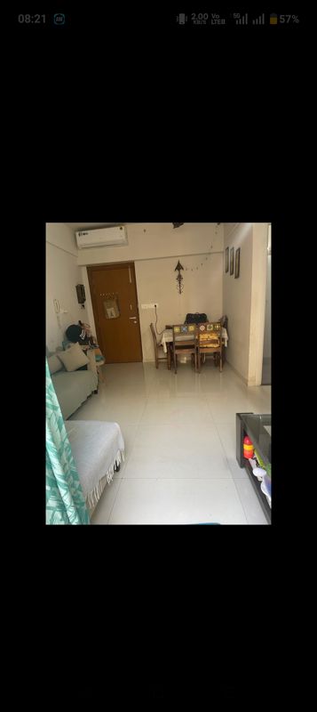 2 BHK + Extra Room 700 Sq.Ft. Apartment in Rustomjee Azziano Wing K