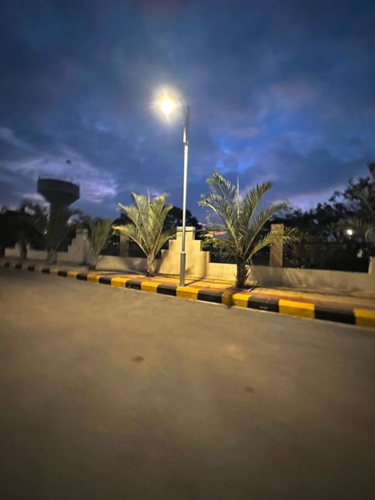 Garden, peddapur  185 Sq.Yd. Plot In Peddapur Sangareddy 10213002