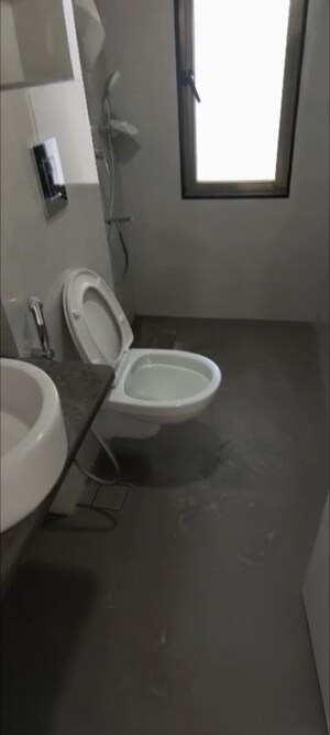 Bathroom in 3 BHK Apartment at NSB Parkway Manor, Vile Parle East – for Rent