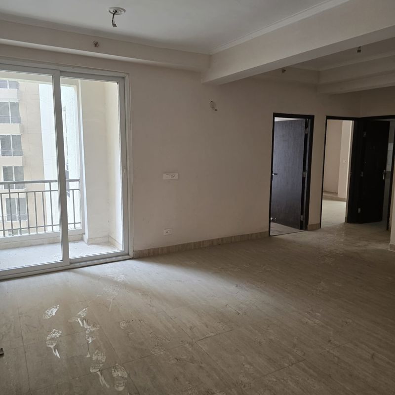 3 BHK 1115 Sq.Ft. Apartment in Amrapali Golf Homes