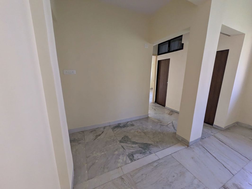 1 BHK Apartment For Rent in Chaitanya CHS Vile Parle