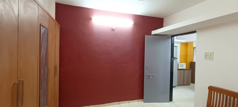 Room, radha-residency-pune 1 Bedroom 1000 Sq.Ft. Apartment In J M Road Pune 10217161