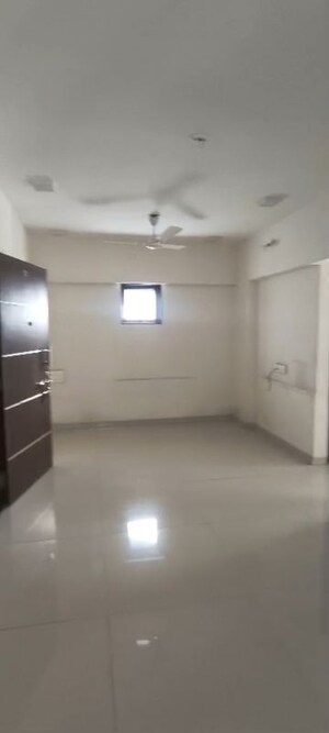 Bathroom in 2 BHK Apartment at Laxminath Apartment, Vile Parle East – for Rent
