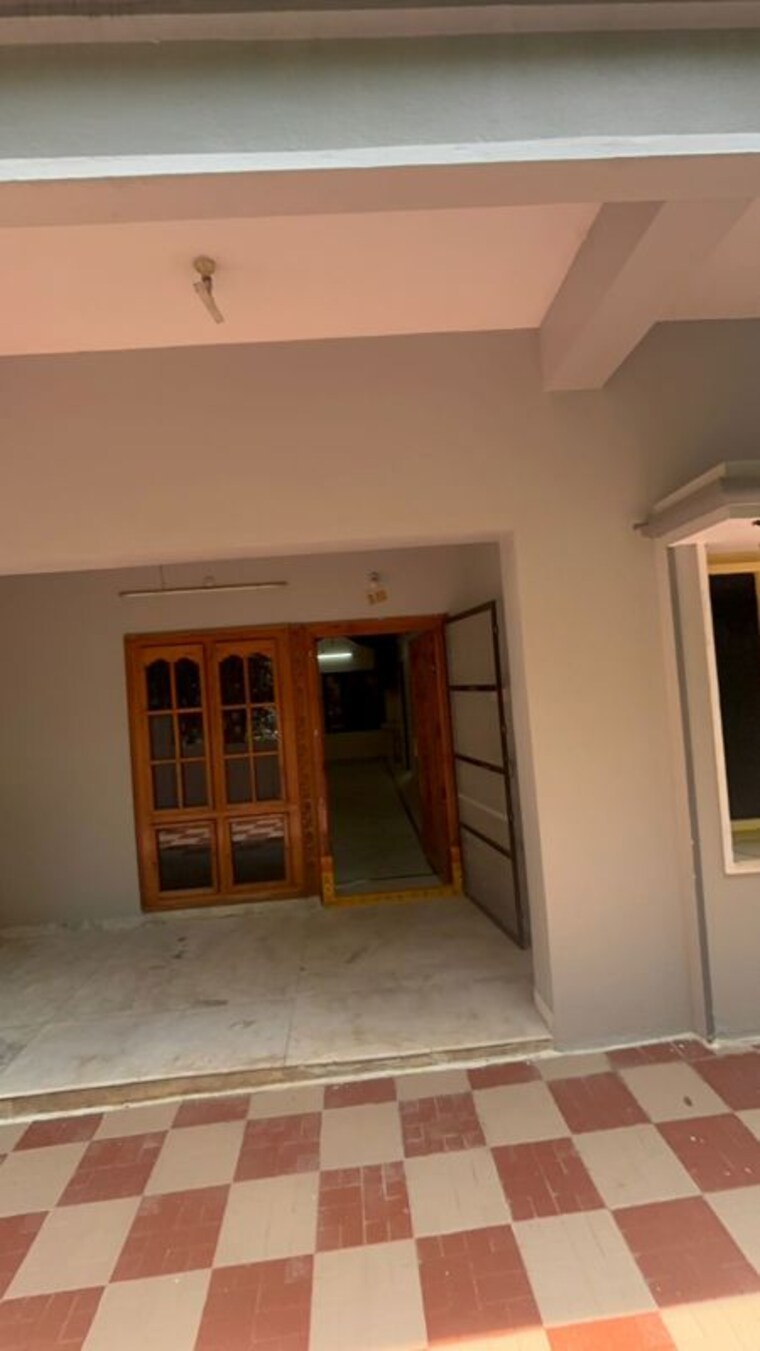 Room, tadigadapa 3.5 Bedroom 275 Sq.Yd. Villa In Tadigadapa Vijayawada 10217174